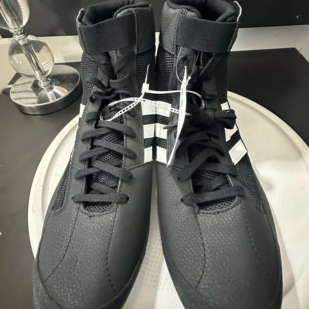 🆕Adidas Men’s Wrestling Shoes